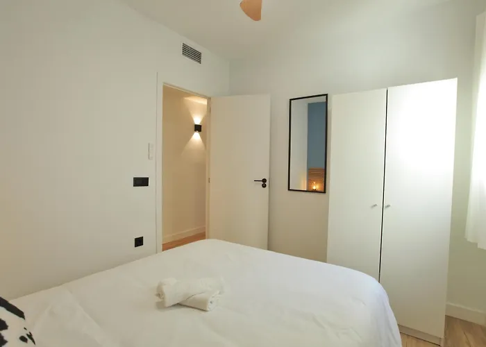 Luxury, Modern & Style Mezquita Διαμέρισμα