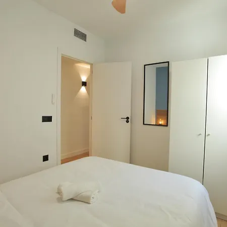 Luxury, Modern & Style Mezquita Апартаменты